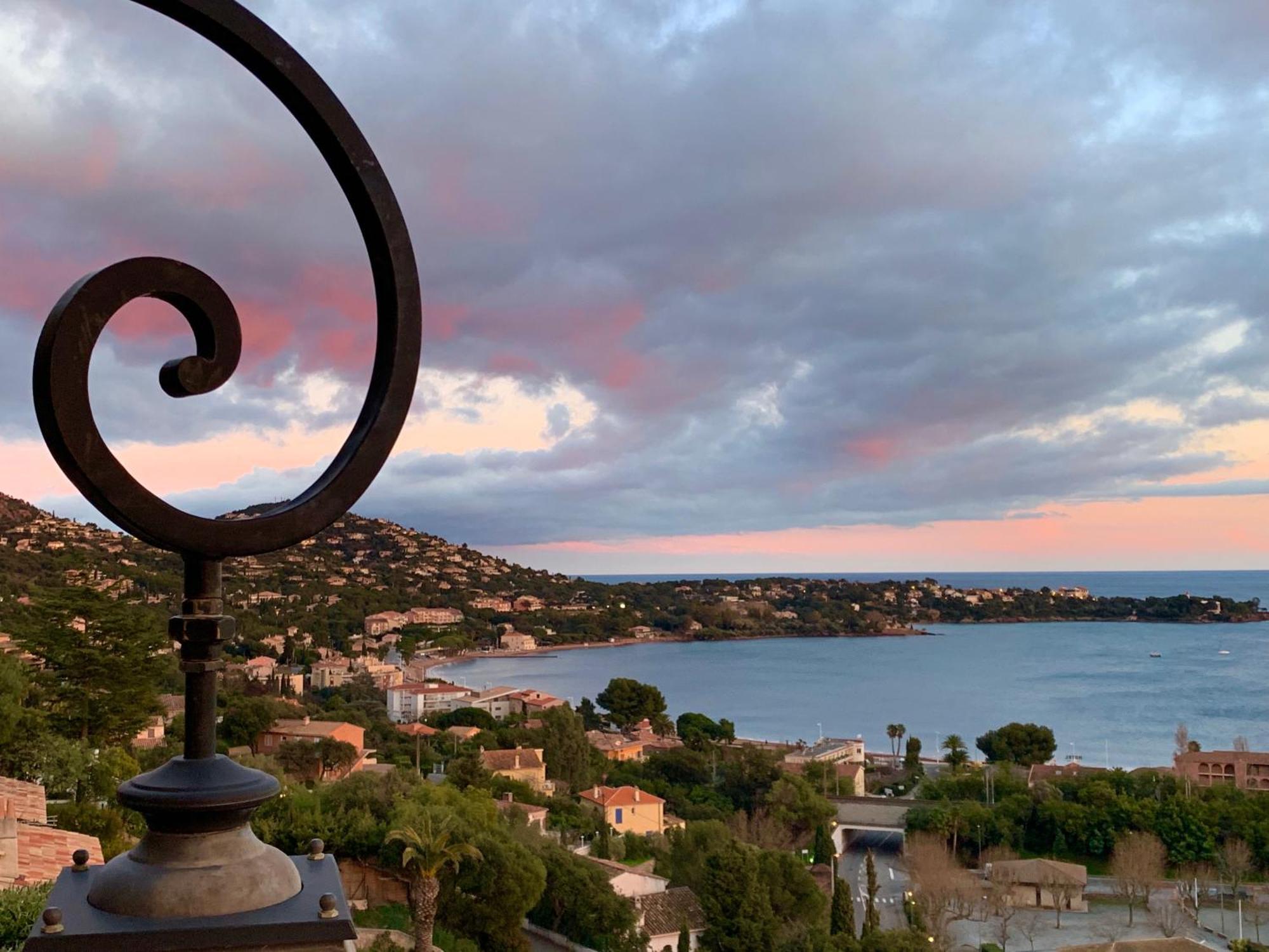 Villa Grand Baie Saint-Raphaël Eksteriør bilde